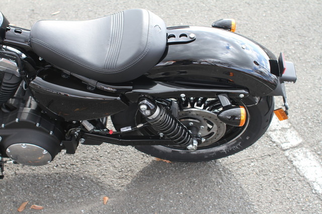 011-XL1200X_2019_1.jpg